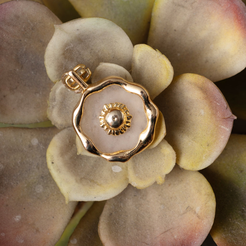 CHARM ROSE QUARTZ LUNE