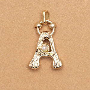 CHARM ALPHABET AND PEARL "A"(SMALL SIZE)