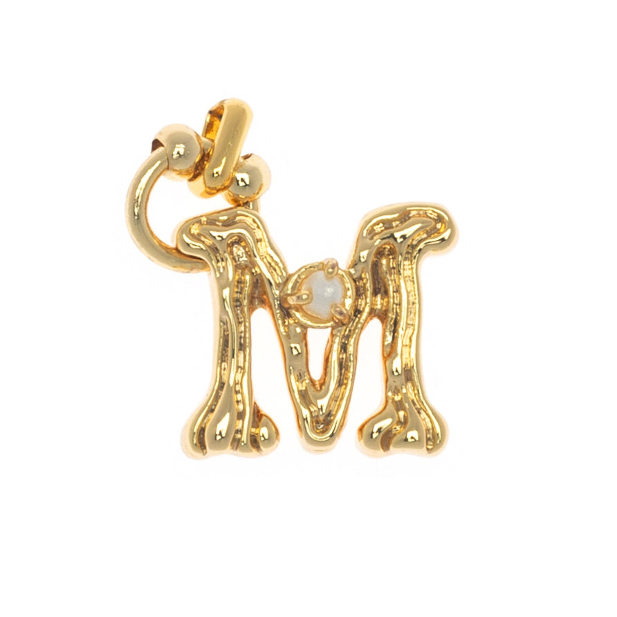 CHARM ALPHABET AND PEARL "M"(SMALL SIZE)