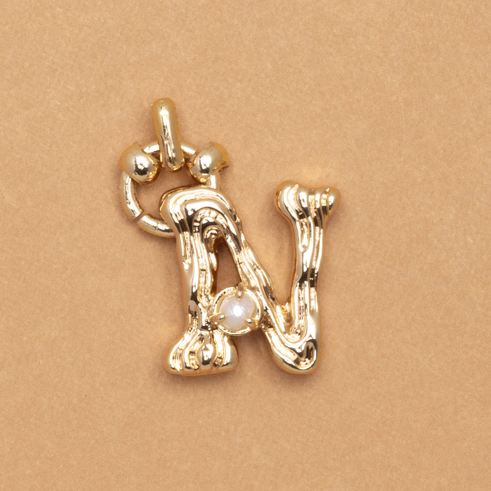CHARM ALPHABET AND PEARL "N"(SMALL SIZE)