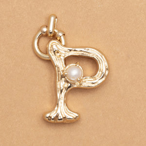 CHARM ALPHABET AND PEARL "P"(BIG SIZE)