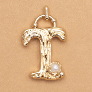 CHARM ALPHABET AND PEARL "T"(BIG SIZE)