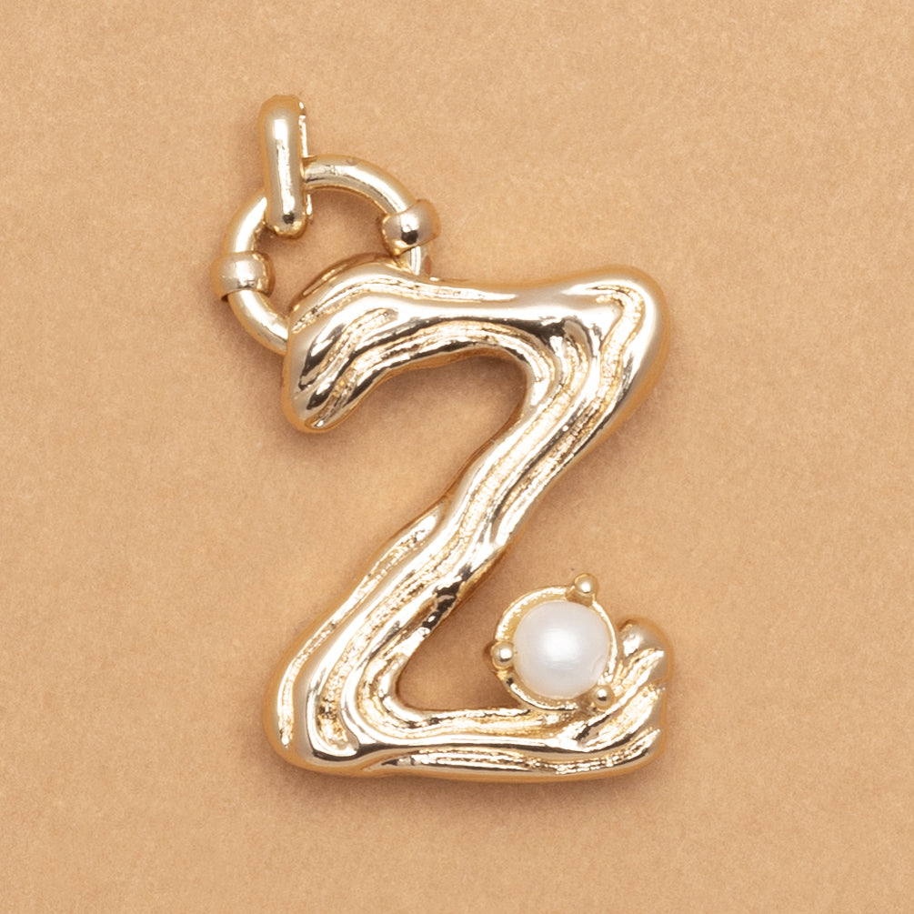 CHARM ALPHABET AND PEARL "Z"(BIG SIZE)