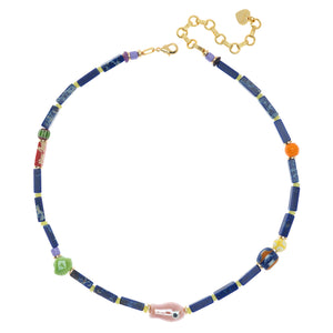 ELONGATED BLUE BEAD SHORT NECKLACE