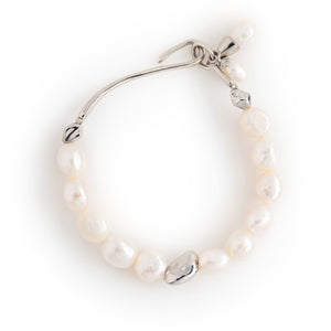 SINGLE STRAND WHITE PEARL BRACELET