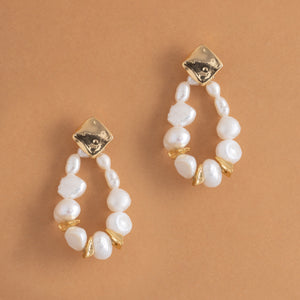 WHITE PEARL RHODIUM BANGLE