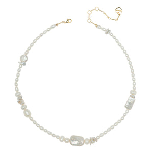 ELIANA TIA PEARL NECKLACE