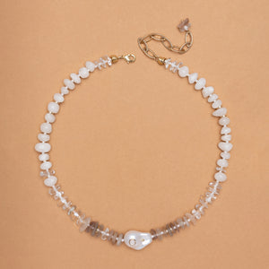 IVORY CRYSTAL NECKLACE