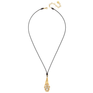 OVIL WHITE PEARL GOLD FISHNET NECKLACE