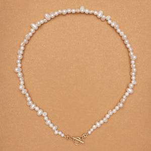 WHITE PEARL WAVE NECKLACE
