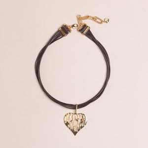 GOLD HEART SLEEK  NECKLACE