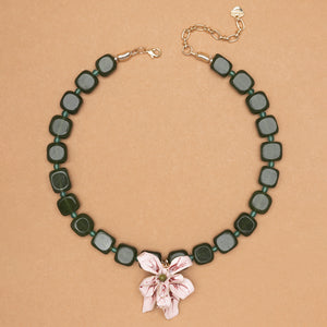 SEAWEED GREEN AGATE BLOOM NECKLACE (PRE-ORDER TAKES 15 DAYS)