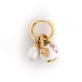 WHITE MIX GOLD HUGGIE PEARL EARRINGS [FW24]