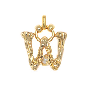 CHARM ALPHABET AND PEARL "W"(SMALL SIZE)