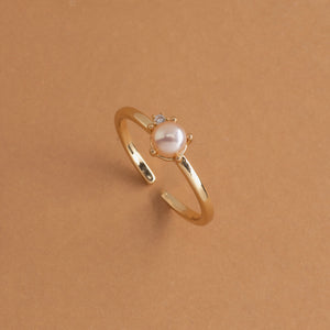 WHITE PEARL PROMISE RING