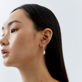 WHITE PEARL EARRINGS