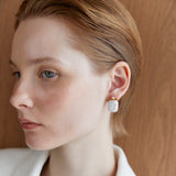 WHITE PEARL EARRINGS