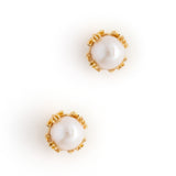 WHITE FLOWER PEARL STUD EARRINGS