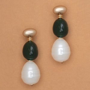 WHITE PEARL GREEN DROP EARRINGS