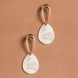 CREAM FLAT STONE DROP EARRINGS