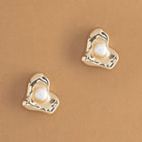 MOMMY'S MY HEART "HEART PEARL EARRINGS"