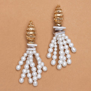 PEARL FRINGE CONUS EARRINGS