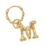 ALPHABET AND PEARL EARRINGS "M"