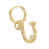 ALPHABET AND PEARL EARRINGS "U"