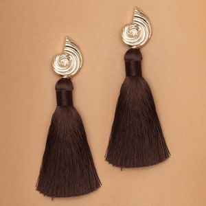 GOLD CARACOLA BROWN TASSEL EARRINGS  (PRE-ORDER TAKES 15 DAYS)