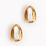 GOLD CLAM PEARL EARRINGS