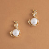 WHITE PEARL GOLD CRADLE EARRINGS