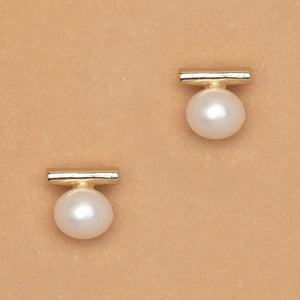 LUNA PEARL EARRINGS