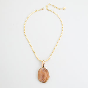 RUTILATED AGATE PENDANT NECKLACE