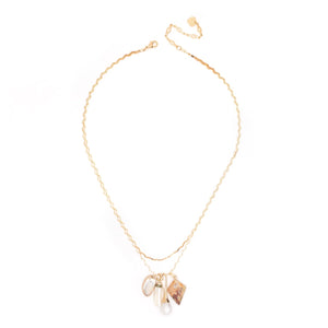 SANDY BEACH CHARM PENDANT NECKLACE