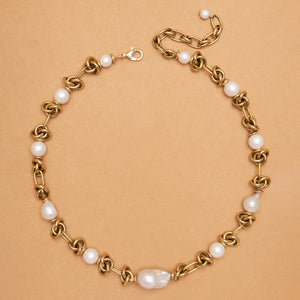 TWISTED GOLD PEARL NECKLACE