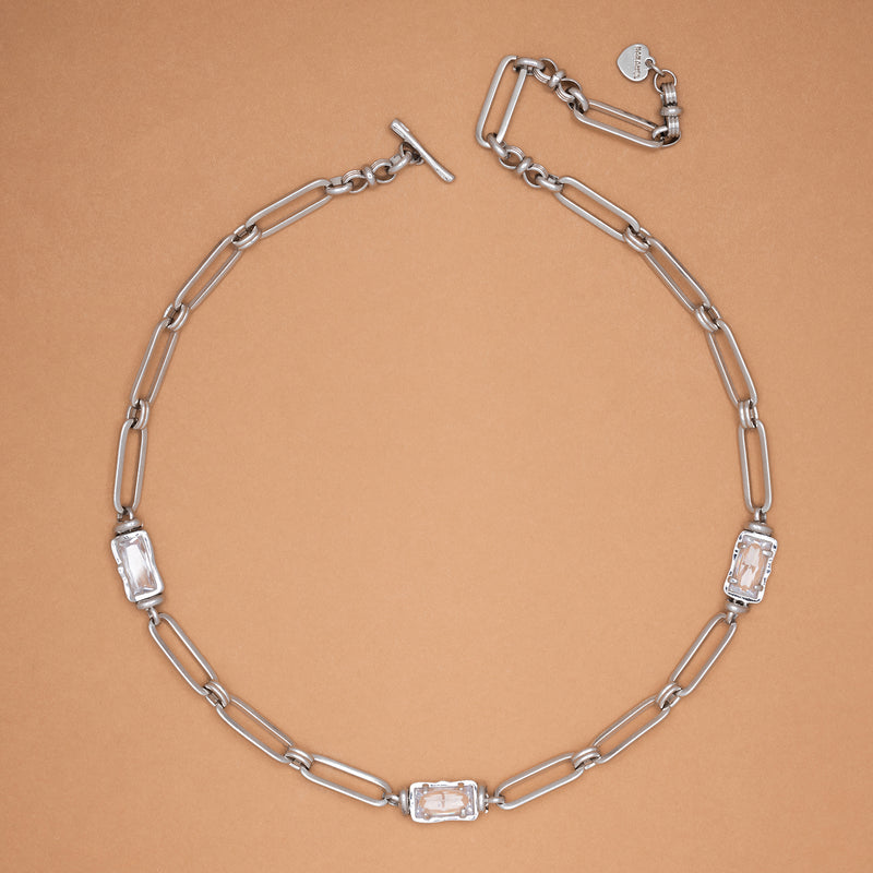 BAGUETTE CLEAR STONE CHAIN LINK NECKLACE