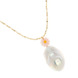 FREEFORM WHITE PEARL PENDANT NECKLACE