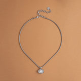 TRIPLE WHITE PEARL GOLD NECKLACE