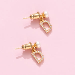 Mommy &amp; Me White Pearl "Earring" (เลือกอักษร Initial ได้)