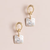 FREEFORM WHITE PEARL GOLD DROP EARRINGS