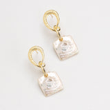 FREEFORM WHITE PEARL GOLD DROP EARRINGS