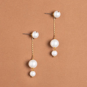 TRIPLE PEARL DROP EARRINGS