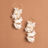 SINGLE STRAND CREAM DROP EARRINGS