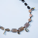 BLACK NUDE STONE NECKLACE