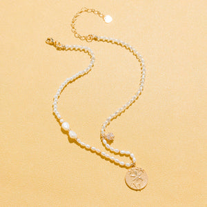 WHITE PEARL PENDANT NECKLACE